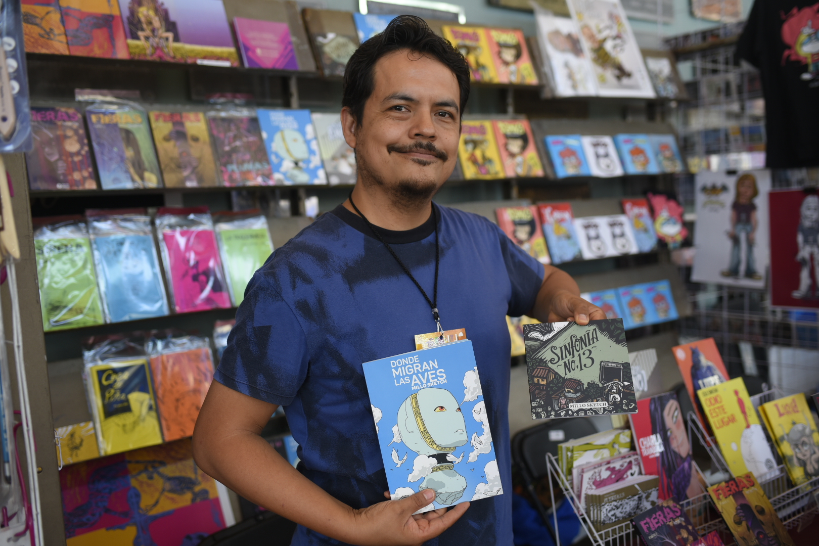 «El cómic no solo se hace fuera» Autores locales impulsan la narrativa gráfica en la Feria del Libro Infantil y Juvenil